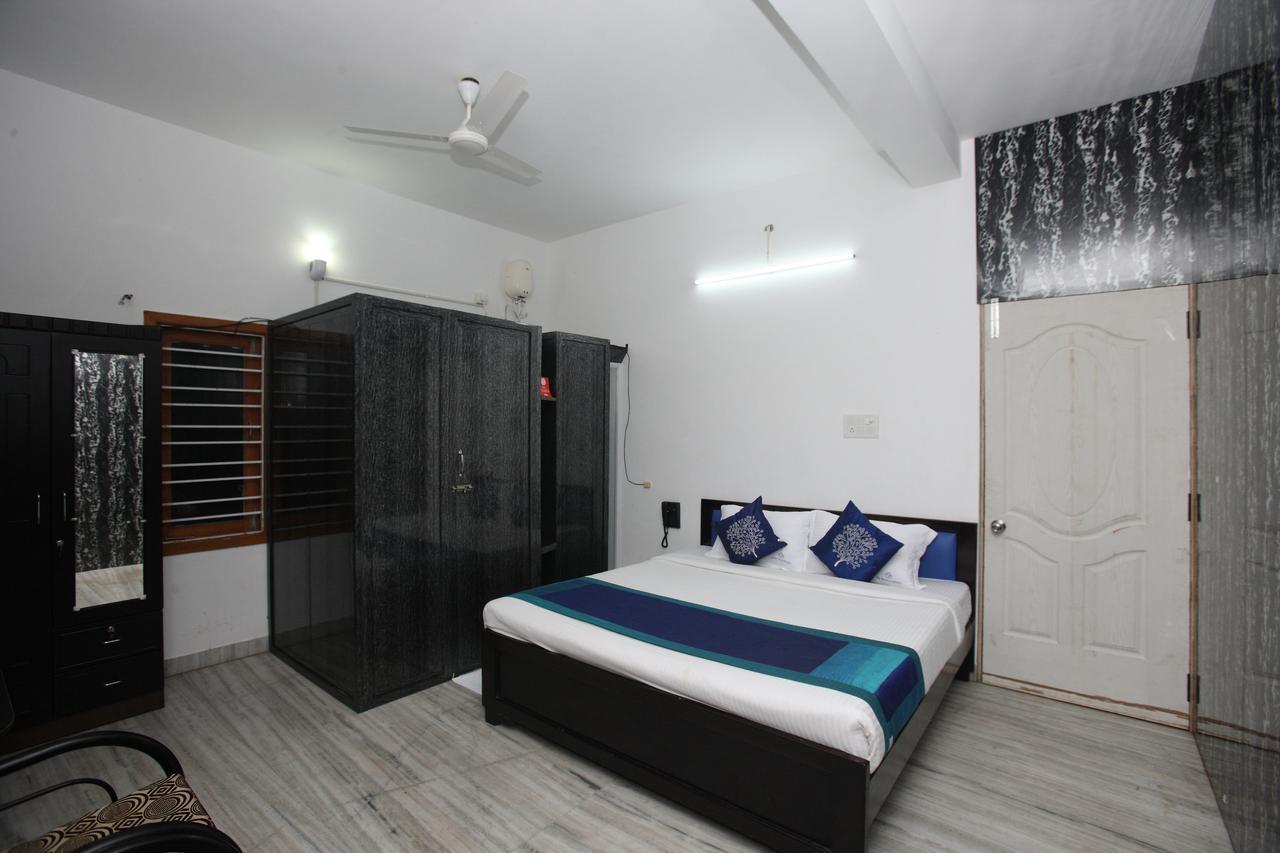 Oyo 935 Hotel Palkhee Bombaim Exterior foto