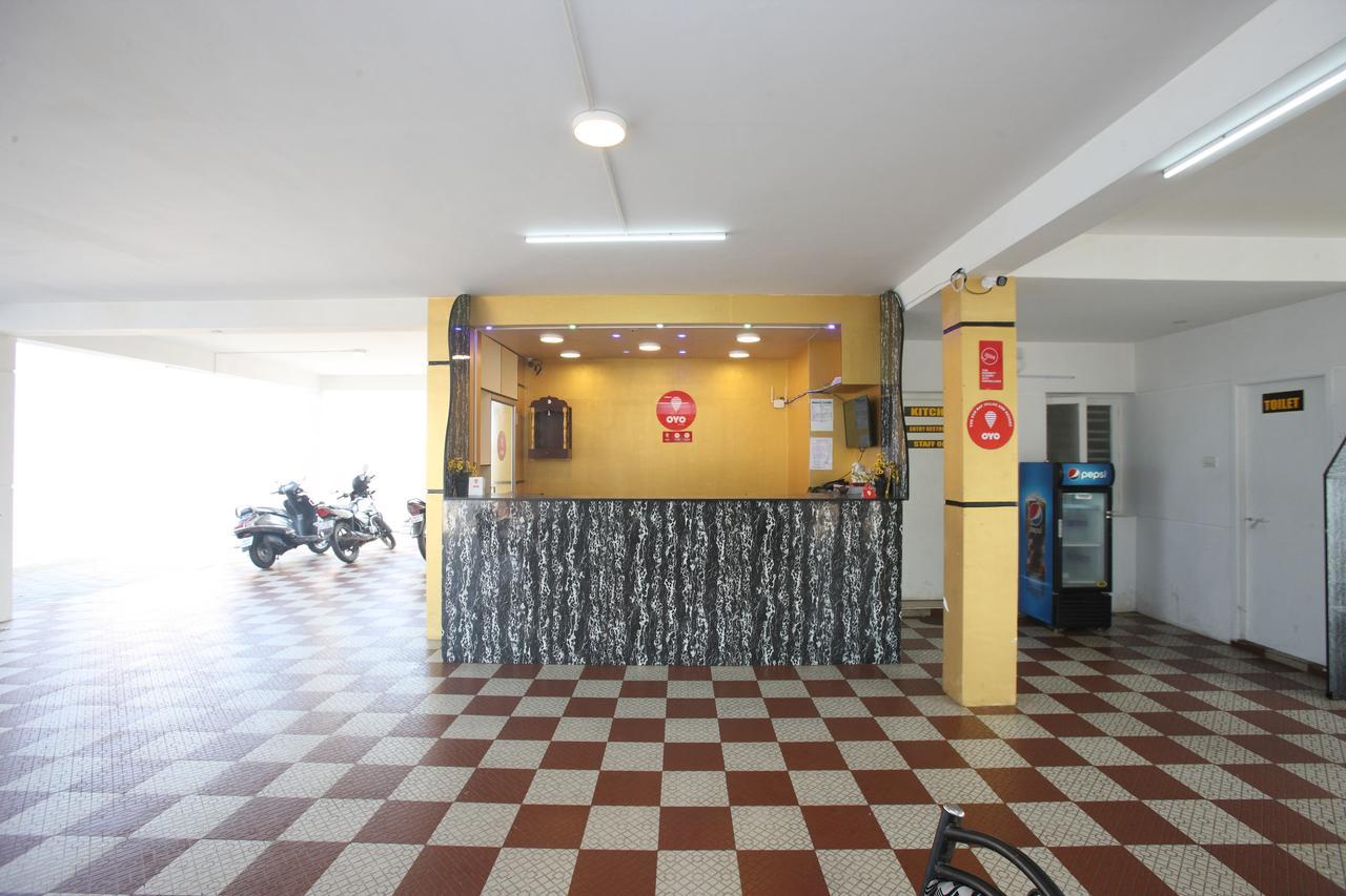 Oyo 935 Hotel Palkhee Bombaim Exterior foto