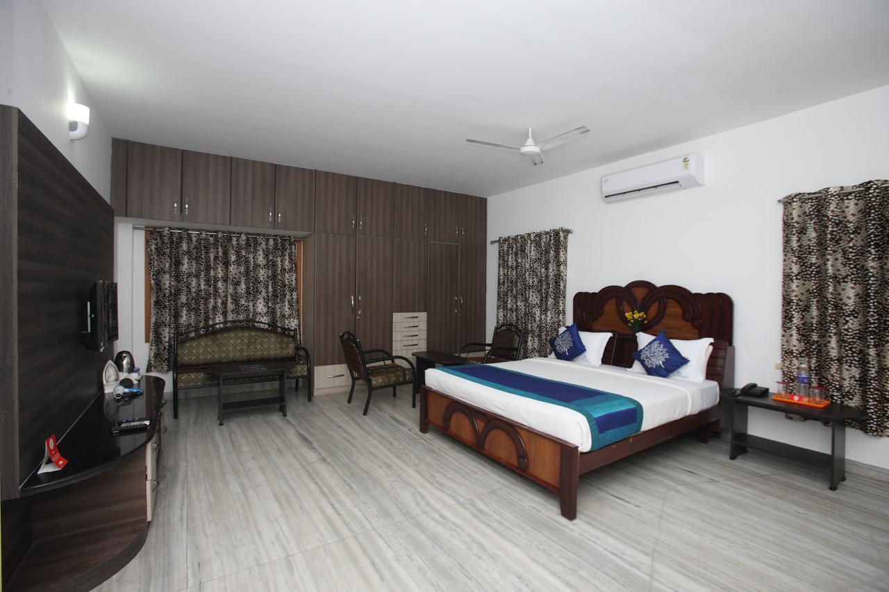 Oyo 935 Hotel Palkhee Bombaim Exterior foto